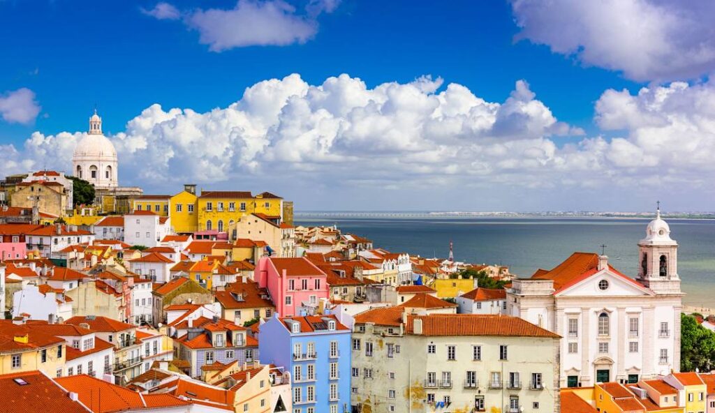 10 Best Places to Retire in 205 - Portugal